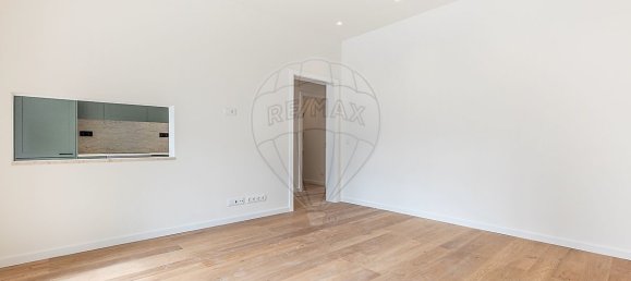 Apartamento T3 em Lisbon, Portugal N.º 101382 3