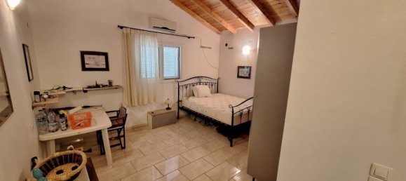 3 bedrooms Villa in Corfu, Greece No. 8340 5
