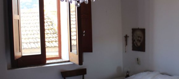 3 rooms House in Rocca Imperiale, Italy No. 32724 4