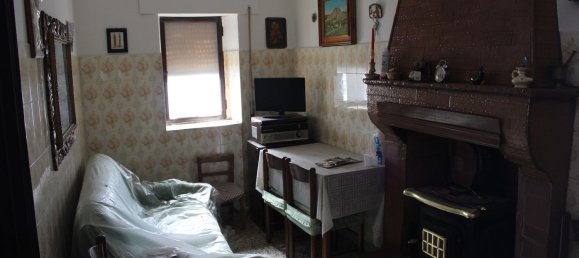 3 rooms House in Rocca Imperiale, Italy No. 32724 2