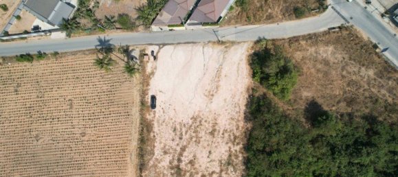 terreno en venta en Pattaya, Chonburi, Eastern Thailand, Thailand № 26816 7