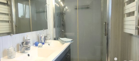 5 bedrooms House in Vert-le-Petit, France No. 351829 14