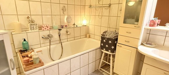 2 chambres Maison de ville à Unna, Germany No. 227497 6