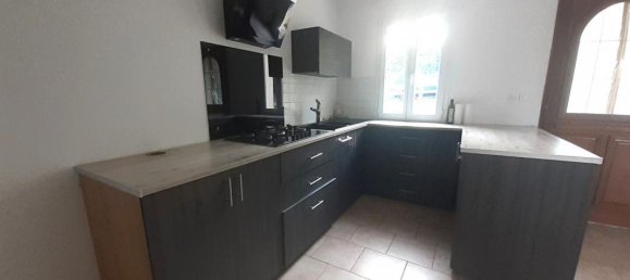 Casa de 2 dormitorios en Espaubourg, France No. 154602 2