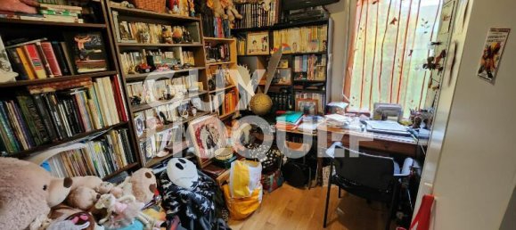 2 bedrooms Apartment in Villemomble, France No. 169147 9