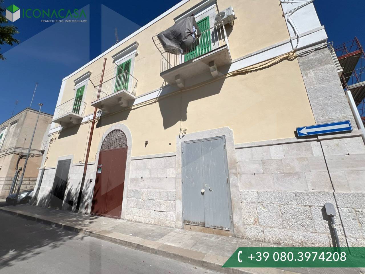 Imóvel comercial de 1 divisão em Molfetta, Italy N.º 21224