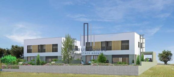 4 غرف نوم عقار تجاري في Pyrgos, Cyprus رقم 20495 3