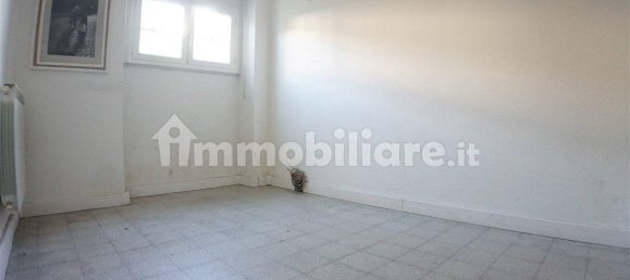 2 bedrooms Apartment in Massa, Italy No. 352893 9
