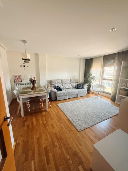 3 bedrooms Apartment in Logrono, Spain No. 214598