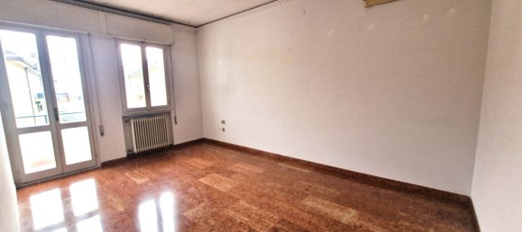 5 rooms Apartment in Chioggia, Italy No. 143090 17