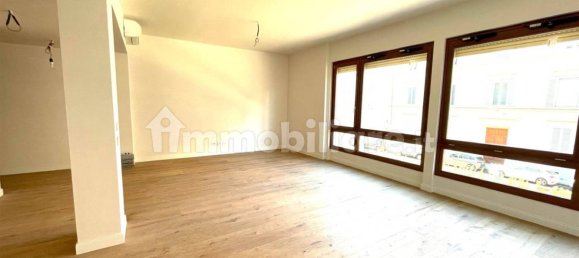 3 bedrooms Apartment in Florence, Italy No. 267328 2