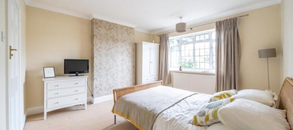 4 bedrooms House in Beckenham, United Kingdom No. 14360 9