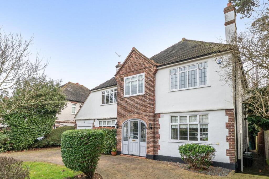 4 bedrooms House in Beckenham, United Kingdom No. 14360