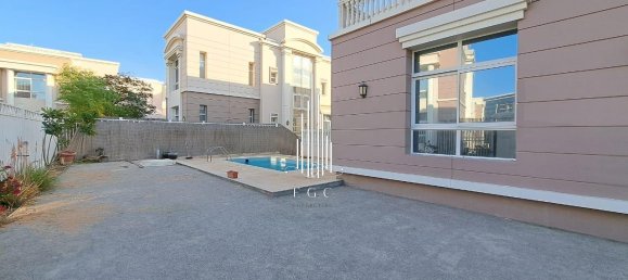 Вилла с 5 спальнями в Халифа-Сити, ОАЭ № 32715 5