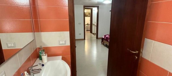 4غرفة شقة في Cava de' Tirreni, Italy رقم 99541 17