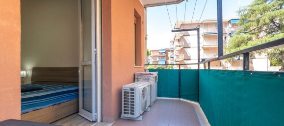 Apartamento de 2 dormitorios en Borghetto Santo Spirito, Italy No. 379720 23