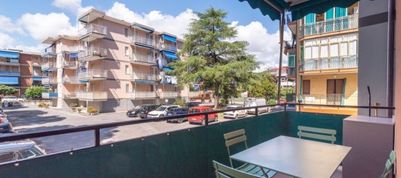 Apartamento de 2 dormitorios en Borghetto Santo Spirito, Italy No. 379720 13