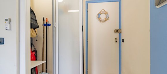 Apartamento de 2 dormitorios en Borghetto Santo Spirito, Italy No. 379720 3