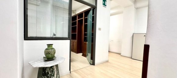 3 bedrooms Apartment in Treviso, Italy No. 341587 11