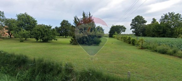 9180m² Land in Ferrara, Italy No. 114376 3