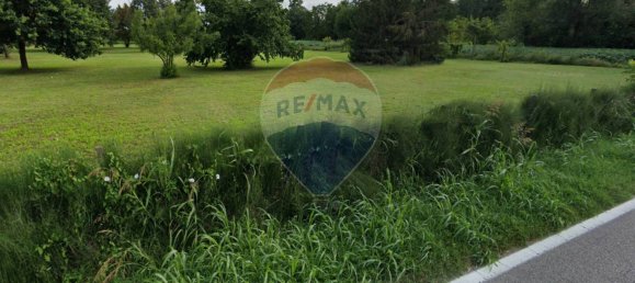 9180m² Land in Ferrara, Italy No. 114376 4