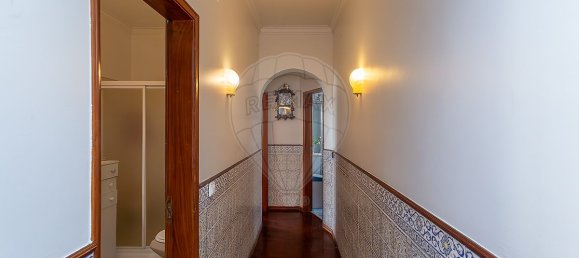 Casa de 6 dormitorios en Cascais, Portugal No. 53642 7