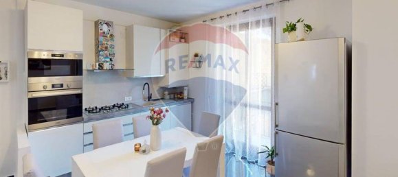 Apartamento de 2 dormitorios en San Martino Siccomario, Italy No. 319442 12