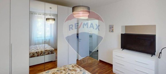 Apartamento de 2 dormitorios en San Martino Siccomario, Italy No. 319442 17