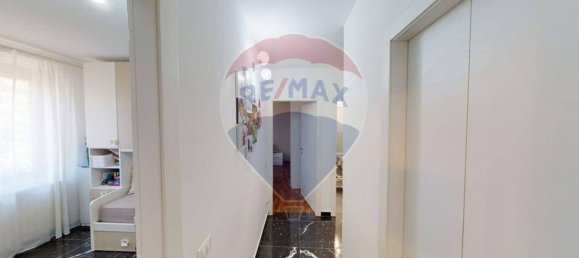 Apartamento de 2 dormitorios en San Martino Siccomario, Italy No. 319442 16