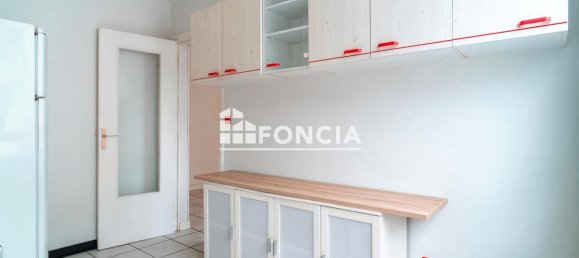 1 bedroom Apartment in Lorient, France No. 276006 5