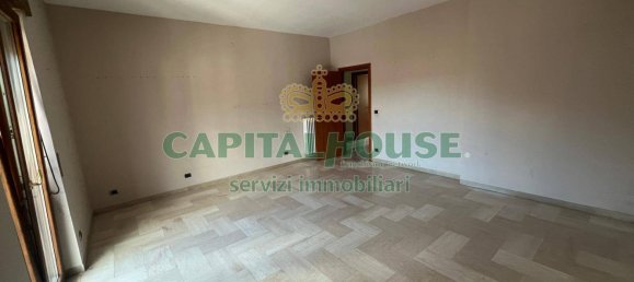 4 bedrooms Apartment in Avellino, Italy No. 24301 9