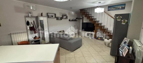 Квартира с 4 спальнями в Кассино, Италия № 328277 4