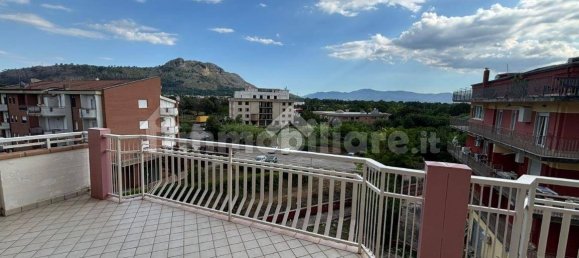 Квартира с 4 спальнями в Кассино, Италия № 328277 9