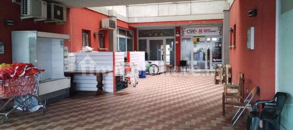 2 rooms Commercial property in Castel Goffredo, Italy No. 146376 2