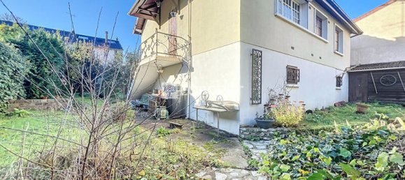 2 bedrooms House in Saint-Cyr-l'Ecole, France No. 169137 7