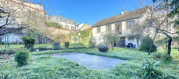 2 bedrooms House in Saint-Cyr-l'Ecole, France No. 169137 6