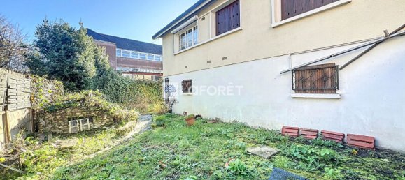 2 bedrooms House in Saint-Cyr-l'Ecole, France No. 169137 8