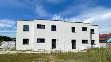 Adosado de 6 habitaciónes en Pucking, Austria No. 146391