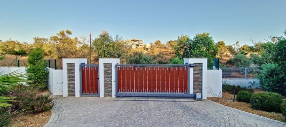 4 bedrooms Villa in Loule, Portugal No. 137983 14