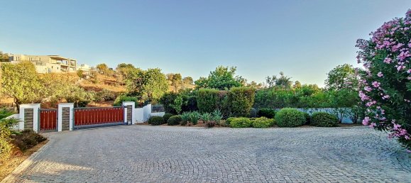 4 bedrooms Villa in Loule, Portugal No. 137983 13