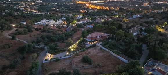 4 bedrooms Villa in Loule, Portugal No. 137983 18