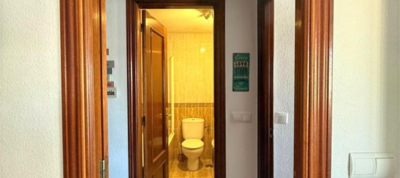 3 bedrooms Apartment in Malaga, Spain No. 172286 8