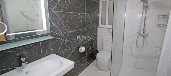 2 bedrooms Apartment in Mosta, Malta No. 11225 9