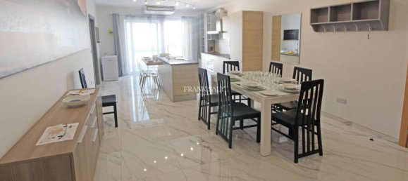 2 bedrooms Apartment in Mosta, Malta No. 11225 2