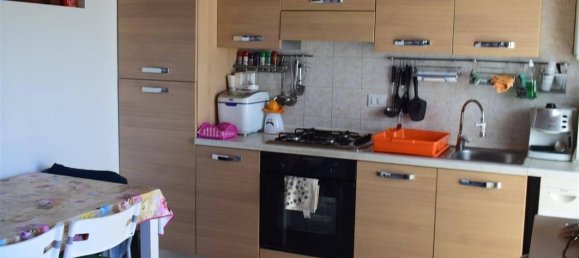 3 rooms Apartment in Cornalba, Italy No. 136735 4