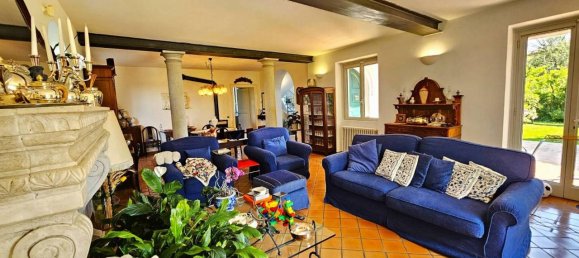 Вилла с 7 комнатами в Сесто Календе, Италия № 157423 13