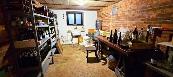 Вилла с 7 комнатами в Сесто Календе, Италия № 157423 32