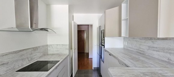 2 Schlafzimmer Wohnung in Bailly, France, Nr. 333347 8