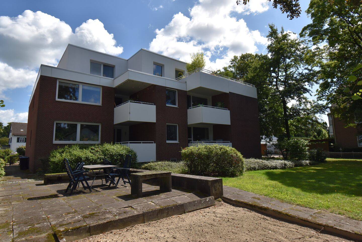 Apartamento de 3 dormitorios en Bremen, Germany No. 321622