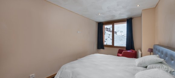 1 bedroom Apartment in Les Belleville, France No. 192 8